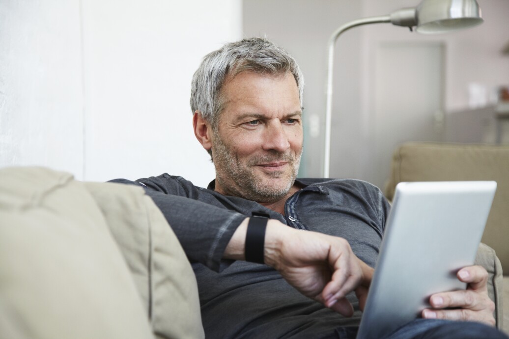 Man using tablet