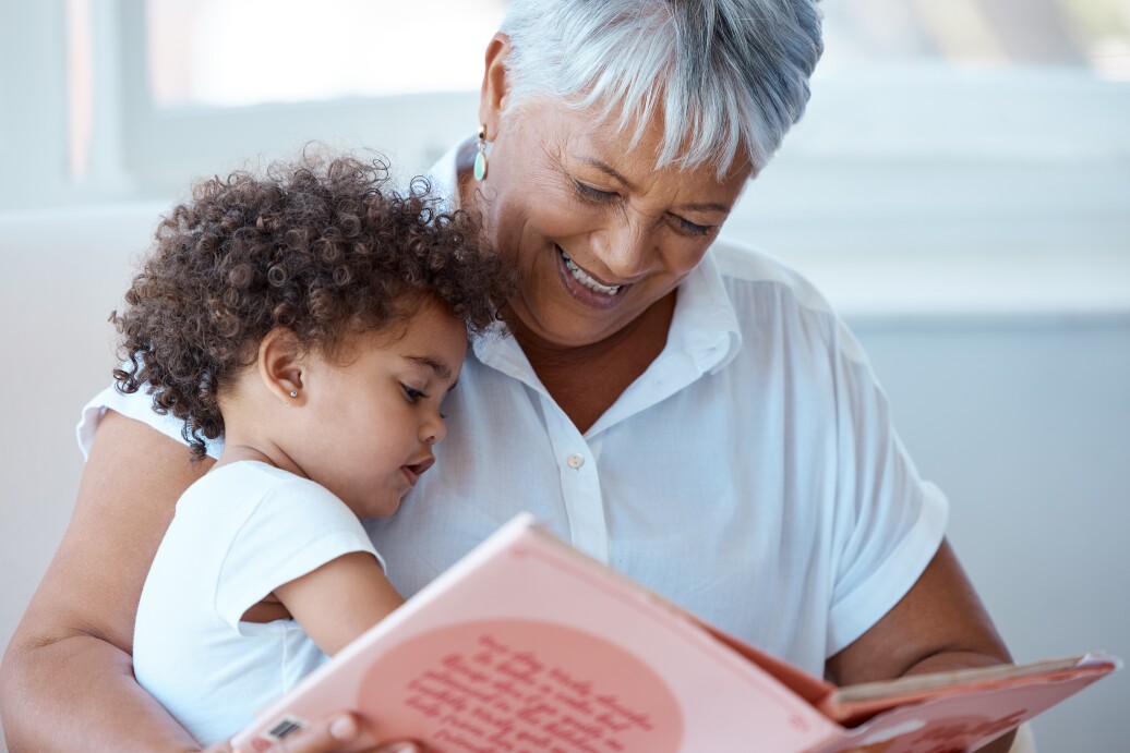 Grandmothers Closer to Grandkids Than Own Kids: Study