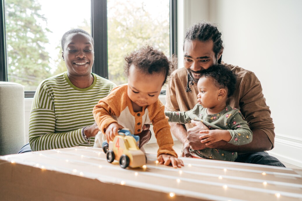 Family with 2 small children